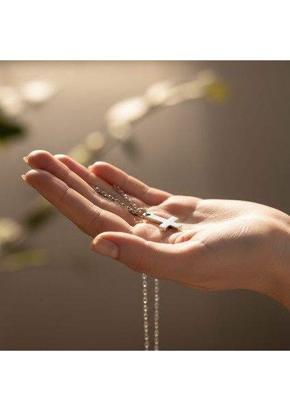 Minimal Ters Haç Gümüş Kaplama Düz Zincir Kolye indirimleri