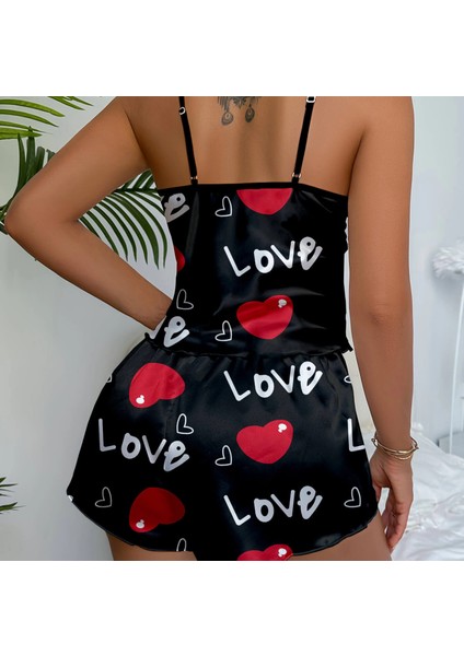 Aşk Temalı Kalp Desenli Siyah Saten Şortlu Gecelik Takım Siyah fırsatları