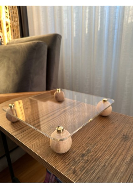 Turuncu Ahşap Top Ayaklı Şeffaf Düzenleyici, Şık ve Fonksiyonel Organizer.