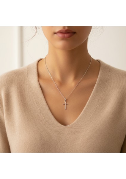 Mini Haç Gümüş Kaplama Düz Zincir Kolye