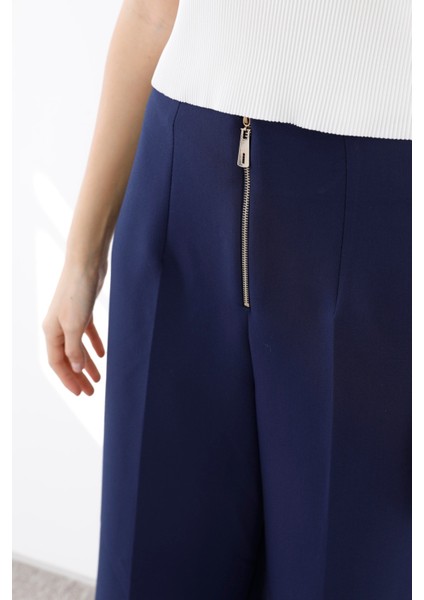 5565 Queen Kısa Geniş Paça Pantolon indirimleri