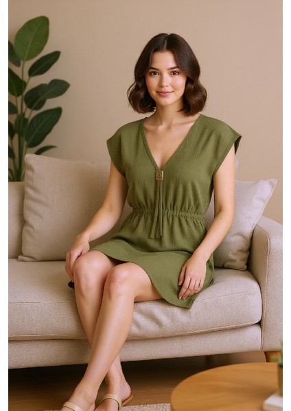 - Kadın Haki Yanları Yırtmaçlı Tokalı V Yaka Mini Plaj Elbisesi fırsatları