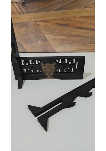 Oni Maskeli 3’lü Katana Standı | Mini Kılıçlar Için Dekoratif Sergi Sehpası fırsatları