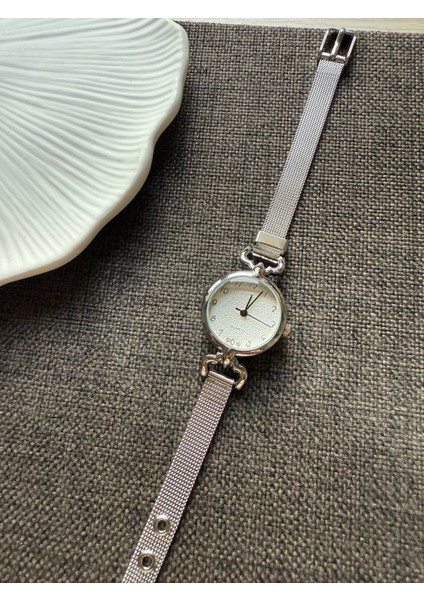 Retro Minimal Hasır Kordon Vintage Kadın Kol Saati Gümüş