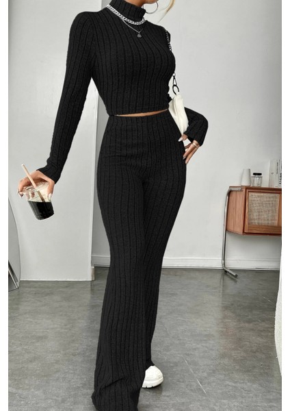 - Kadın Siyah Boğazlı Crop Top ve Yüksek Bel Eşofman Takımı Spor Şık Kombin modelleri