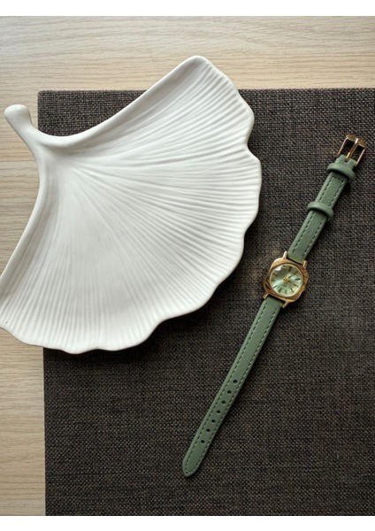Retro Minimal Deri Kordon Vintage Kadın Kol Saati Su Yeşili
