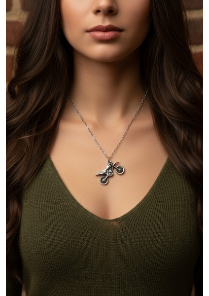 Cross Motor Gümüş Kaplama Düz Zincir Kolye modelleri