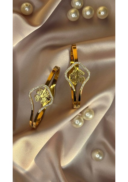 Kadın Gold Renkli Çelik Kelepçe Bilezik