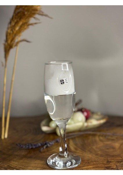 Şampanya Kadehi̇ Zar Fi̇gürlü 2'li̇