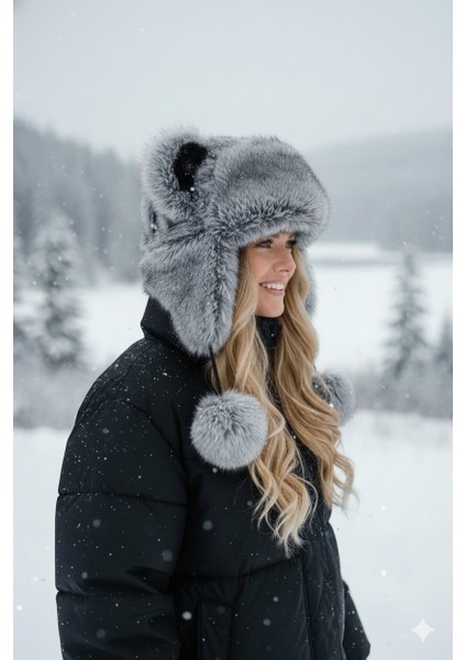 Sevimli Ayıcık Kulaklı Ushanka Şapka Ponpon Detaylı Kışlık Şapka fırsatları