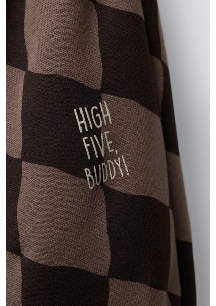 Erkek Çocuk Pamuklu Kahverengi Checkered Desenli Eşofman Altı – Rahat Elastik Bel modelleri