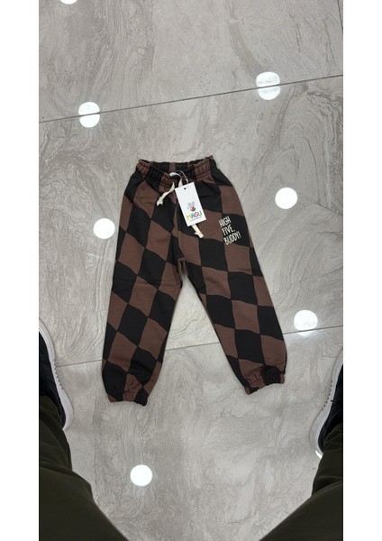 Erkek Çocuk Pamuklu Kahverengi Checkered Desenli Eşofman Altı – Rahat Elastik Bel indirimleri