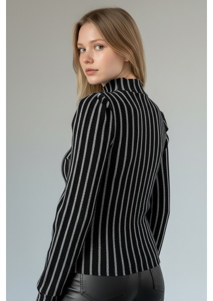 Bayan Siyah Simli Çizgili Bluz fırsatları