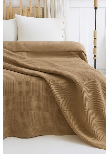 %100 Pamuklu Çift Kişilik Yatak Örtüsü Pike, Petek Desen Kapiçino Renkli Pike