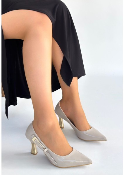 Motya Bej Rugan Topuklu Ayakkabı modelleri