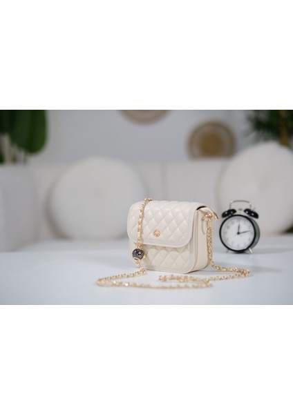 Stylish Bag Kapaklı Kapitoneli Sunideri Kadın Çanta BL1491 fırsatları