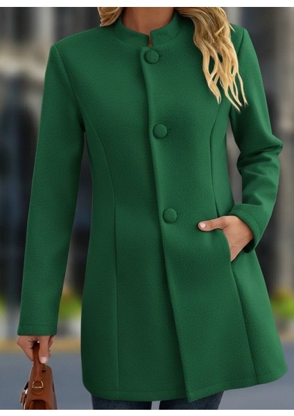 Kadın Uzun Kollu Hakim Yakalı Önden Düğmeli Cep Detaylı Kısa Taba Kaşe Kaban modelleri