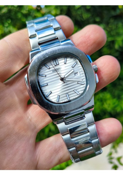 Patek Çelik Kasa Kordon Beyaz Kadran Erkek Kol Saati - Fosforlu, Takvimli, 1 Atm Su Geçirmez, Kelebek Klips fiyatları