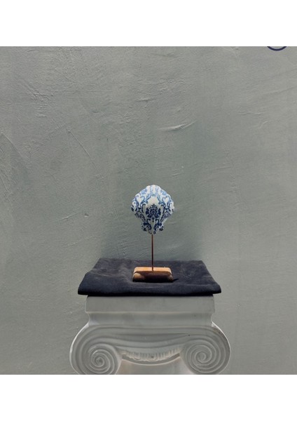 Dekoratif Mavi-Beyaz Deniz Kabuğu Biblo – 18X9 cm Polyester Obje, Sanatsal