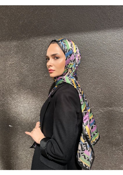 Karma Desen Vual Ipek Şal Siyah fiyatları