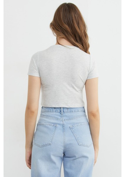 Basic Bisiklet Yaka Crop Tişört