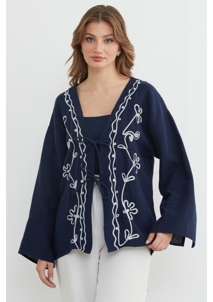 Nakışlı Önü Bağcıklı Keten Görünümlü Kimono fırsatları