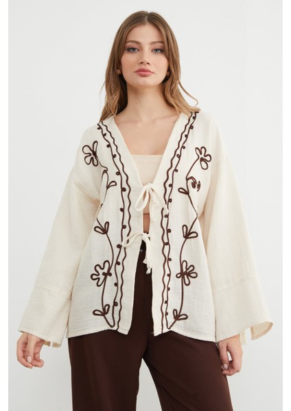 Nakışlı Önü Bağcıklı Keten Görünümlü Kimono fırsatları