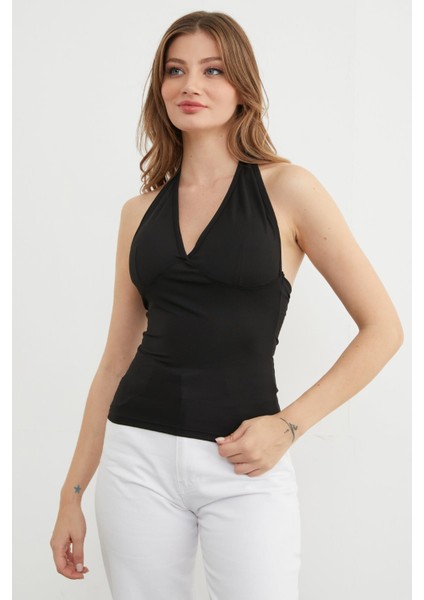 Boyundan Geçmeli Kaplı Bluz