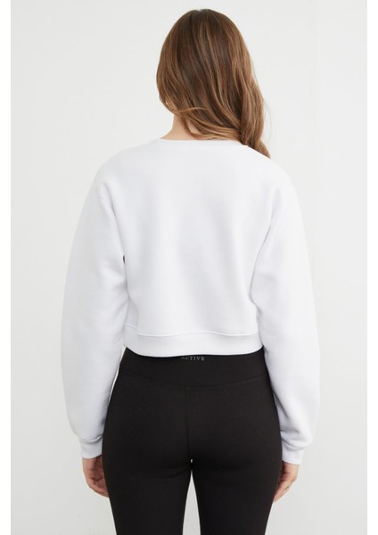 3 Iplik Kalp Nakışlı Crop Sweatshirt