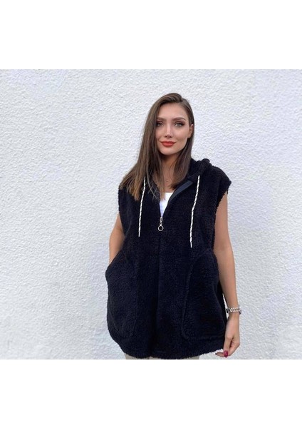 Kadın Kapüşon ve Fermuar Detay Welsoft Kolsuz Yelek