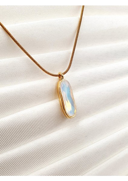 Renk Geçişli Dikey Taşlı Kolye – Altın Renk Yılan Zincir