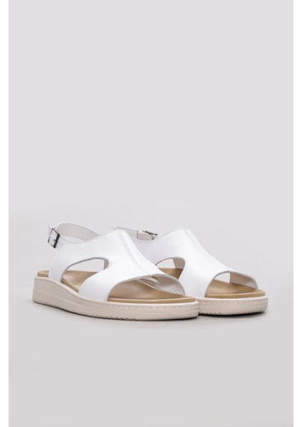 Hakiki Deri Kadın Klasik Ayakkabı 160ZASN0230 fırsatları