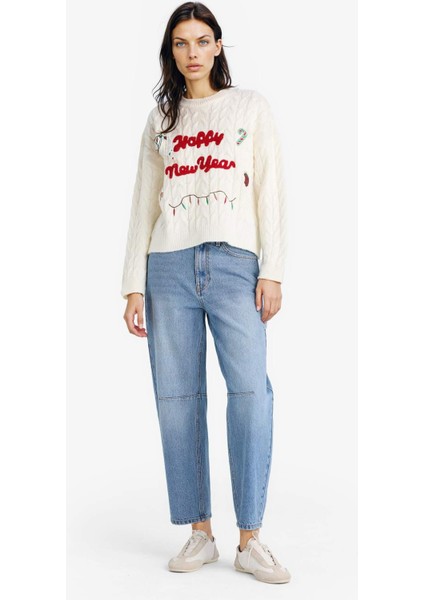 Yılbaşı Temalı Regular Fit Bisiklet Yaka Kazak F8249AX25CW fiyatları