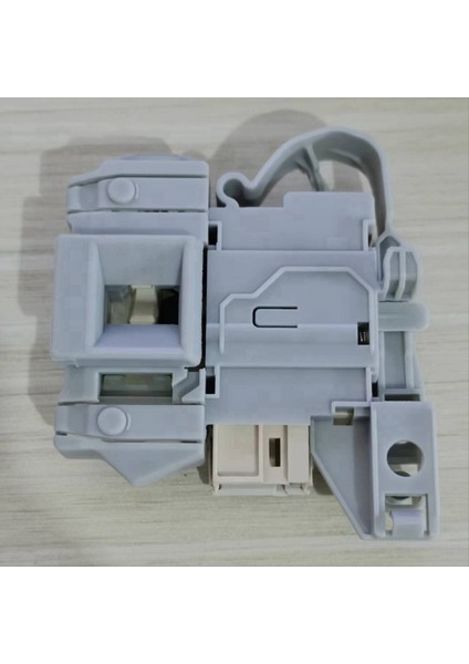 Çamaşır Makinesi Kapı Kilidi EWW12732 EWW14912 EWF10743 (Yurt Dışından) fırsatları