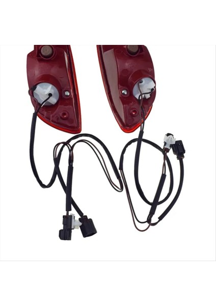 Araba Arka Tampon Sis Fren Fren Işık Durdurma Lambası Ampul Teli ile 92408-2B500 92409-2B500 Hyundai Santa Fe 10-12 2 4t (Yurt Dışından) indirimleri