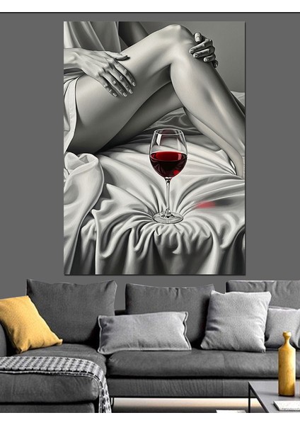 Gözü Kapalı Şarap Içen Kadın Dekoratif Kanvas - Mdf Ahşap Tablo fırsatları