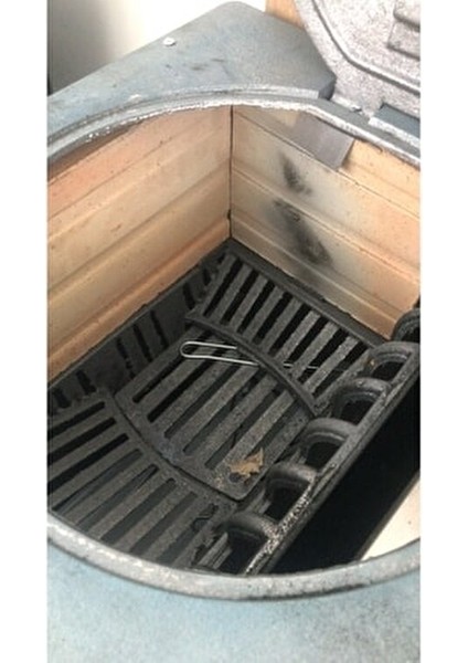 Füme Tuğlalı Camlı Kuzine Odun Yakıtlı 80x60x80 cm Döküm Malzeme ile Üretilmiştir