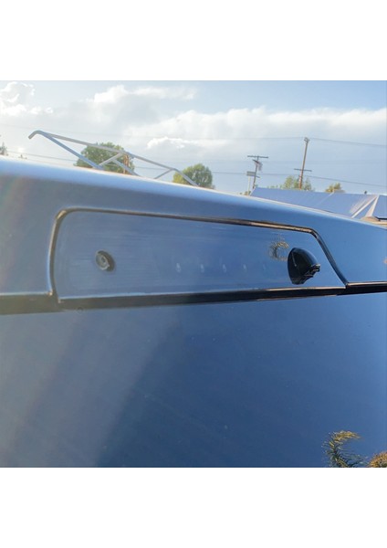 Jeep Grand Cherokee Wk 2005-2010 Arka Yüksek Montaj Fren Işığı LED 3 Üçüncü Fren Işığı Aksesuarları (Duman Lens) (Yurt Dışından) indirimleri