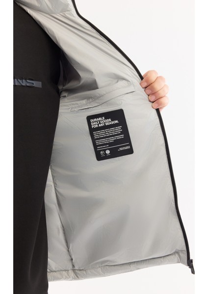 Erkek Gri Su İtici Rüzgar Geçirmez Şişme Regular Fit Mont B006082