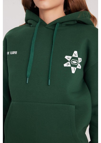 Kadın Oversize Geniş Kesim Pamuklu Yumuşak Dokulu Içi Polarlı Baskılı Yeşil Kapüşonlu Sweatshirt modelleri