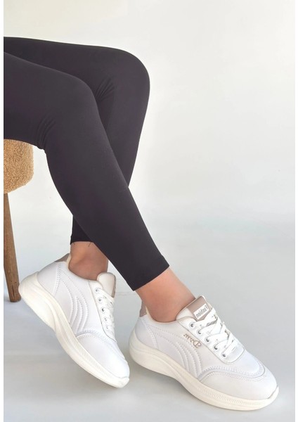 Yejja Beyaz Cilt Bağcıklı Spor Ayakkabı