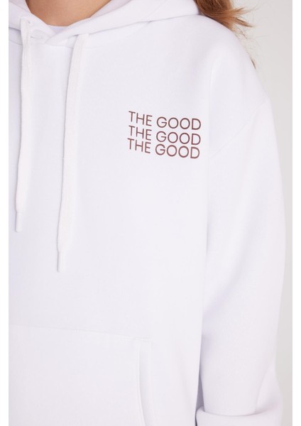 Kadın Oversize Geniş Kesim Pamuklu Yumuşak Dokulu Içi Polarlı Baskılı Beyaz Kapüşonlu Sweatshirt modelleri