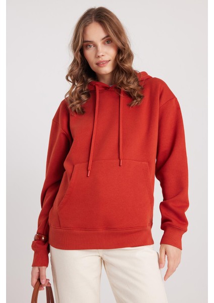 Kadın Oversize Geniş Kesim Pamuklu Yumuşak Dokulu Içi Polarlı Basic Kiremit Kapüşonlu Sweatshirt indirimleri
