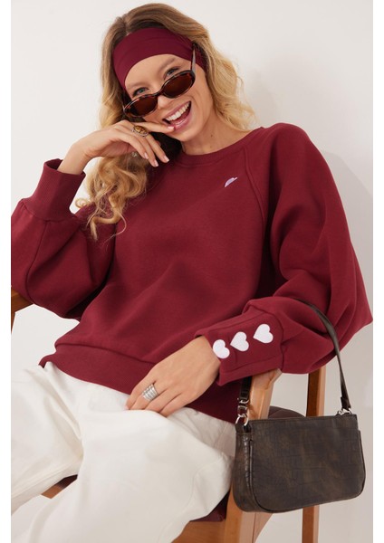 Kadın Regular Fit Klasik Kesim %100 Pamuk Baskılı Bisiklet Yaka Bordo Sweatshirt
