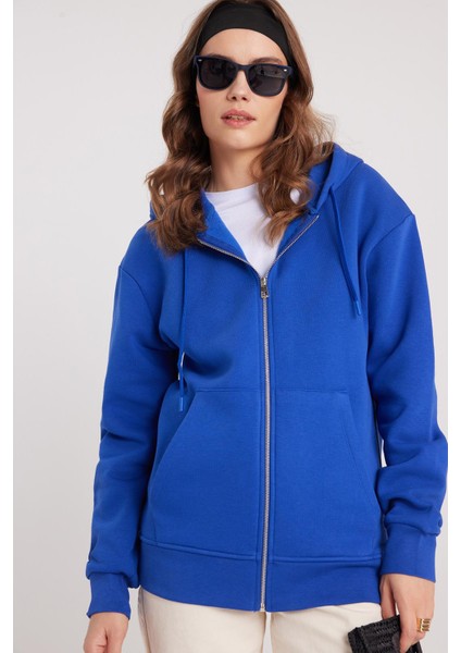Kadın Relax Fit Rahat Kesim Pamuklu Içi Polarlı Çift Cepli Fermuarlı Sax Mavi Kapüşonlu Sweatshirt fırsatları