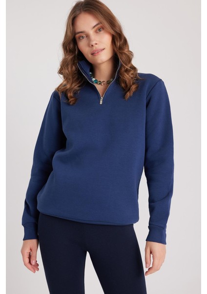 Kadın Relax Fit Rahat Kesim Pamuklu Içi Polarlı Yarım Fermuarlı Lacivert Dik Yaka Sweatshirt fiyatları