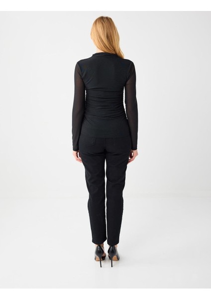 Siyah Dar Kesim Uzun Kollu Dik Yaka Taşlı Mesh Örme Bluz