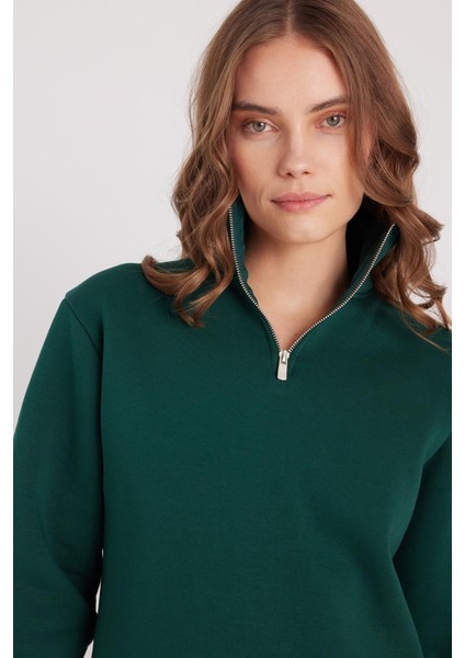 Kadın Relax Fit Rahat Kesim Pamuklu Içi Polarlı Yarım Fermuarlı Haki Dik Yaka Sweatshirt fiyatları
