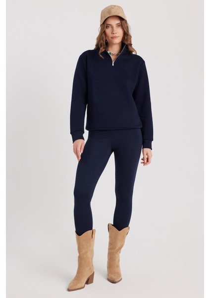 Kadın Relax Fit Rahat Kesim Pamuklu Içi Polarlı Yarım Fermuarlı Lacivert Dik Yaka Sweatshirt fırsatları