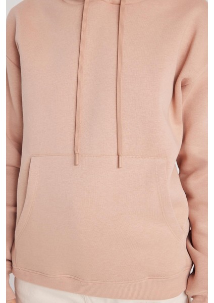 Kadın Oversize Geniş Kesim Pamuklu Yumuşak Dokulu Içi Polarlı Basic Vizon Kapüşonlu Sweatshirt modelleri